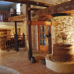 LO MOLÍ DE ROSQUILLES<br>Hotel rural & Restaurant a Masdenverge LO MOLÍ DE ROSQUILLES<br>Hotel rural & Restaurant a Masdenverge