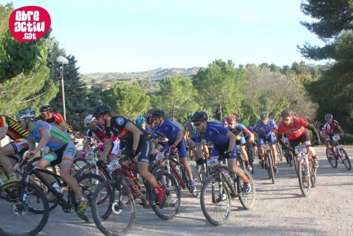 2a edici de la BTTorre Transrabosenca a la Torre de l’Espanyol, amb 225 <em>bikers</em> | EbreActiu.cat, revista digital d’oci actiu | Terres de l’Ebre ...