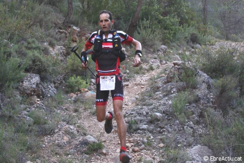 Jaume Folguera i Dina Fras s’imposen a l’Ultra Trail Estels del Sud 2017 | EbreActiu.cat, revista digital d’oci actiu | Terres de l’Ebre ...