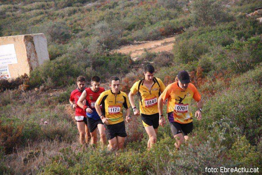 Dirk Fumad i Paula Espinach guanyen la 9a cursa per muntanya d’Ulldecona | EbreActiu.cat, revista digital d’oci actiu | Terres de l’Ebre ...