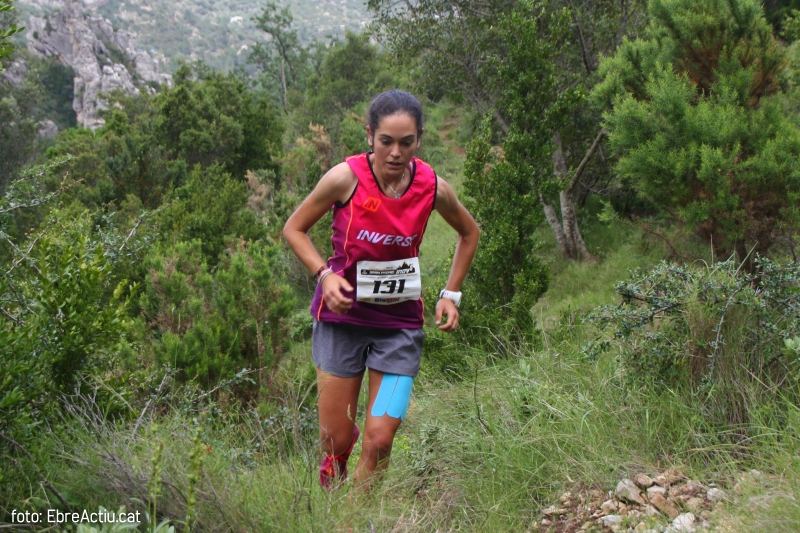 Albert Ferrer i Gisela Carrin guanyen el Km 9 Vertical de Roquetes | EbreActiu.cat, revista digital d’oci actiu | Terres de l’Ebre ...