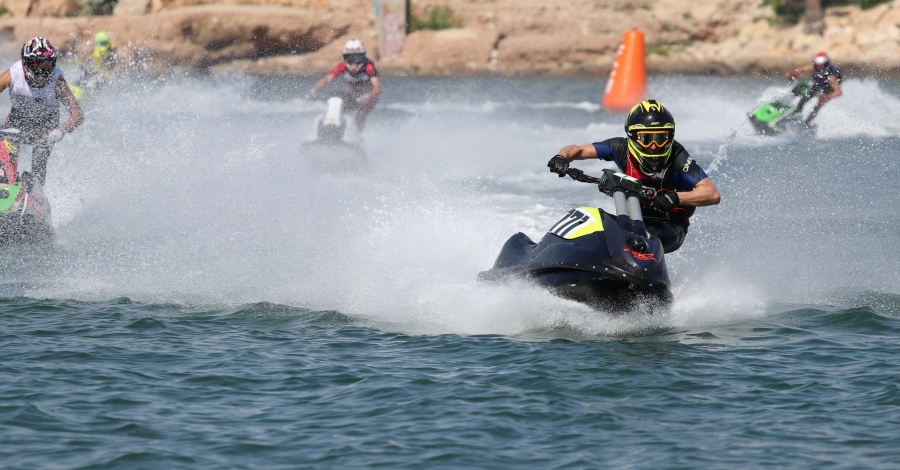 La sexta regata del Campeonato de Catalunya de motos acuticas se celebrar en L’Ampolla | EbreActiu.cat, revista digital de ocio activo | Terres de l’Ebre...