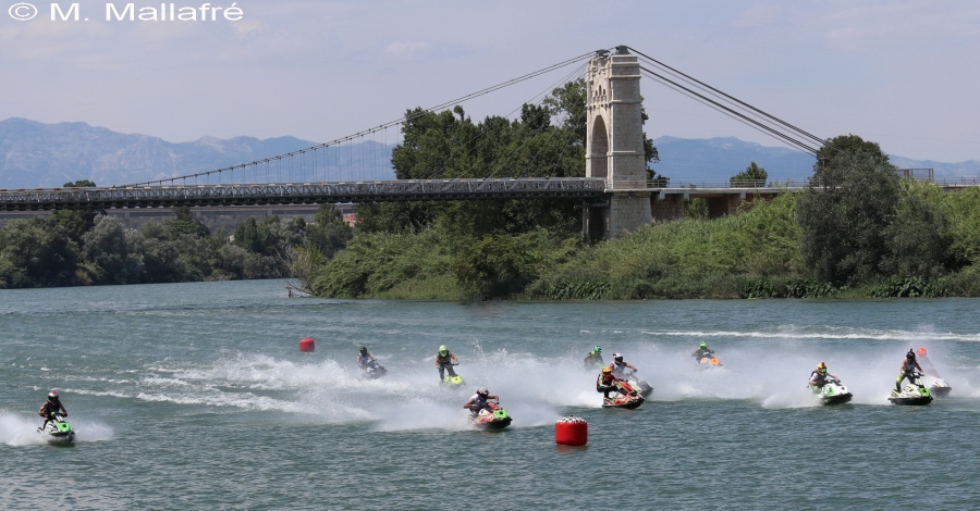 Amposta acollir la cinquena regata del Campionat de Catalunya de motos aqutiques | EbreActiu.cat, revista digital d’oci actiu | Terres de l’Ebre ...