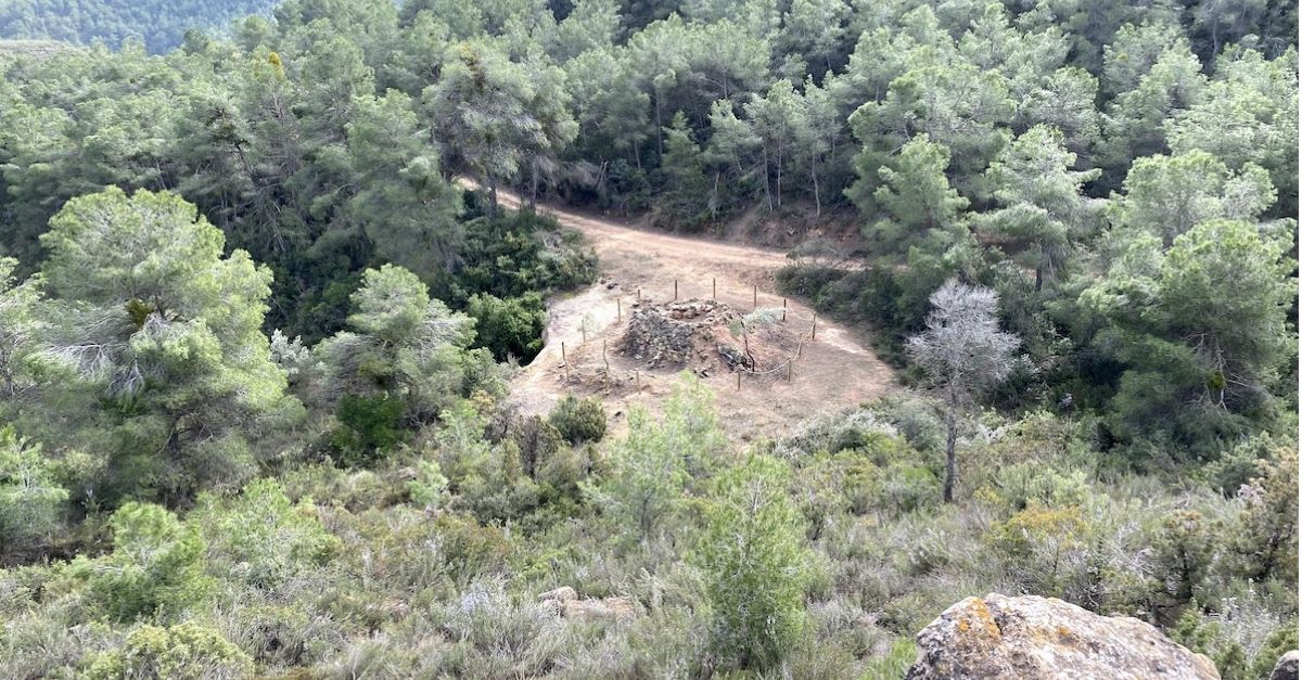 Riba-roja arranja el forn d’oli de ginebre de Quimet del Recader | EbreActiu.cat, revista digital d’oci actiu | Terres de l’Ebre ...