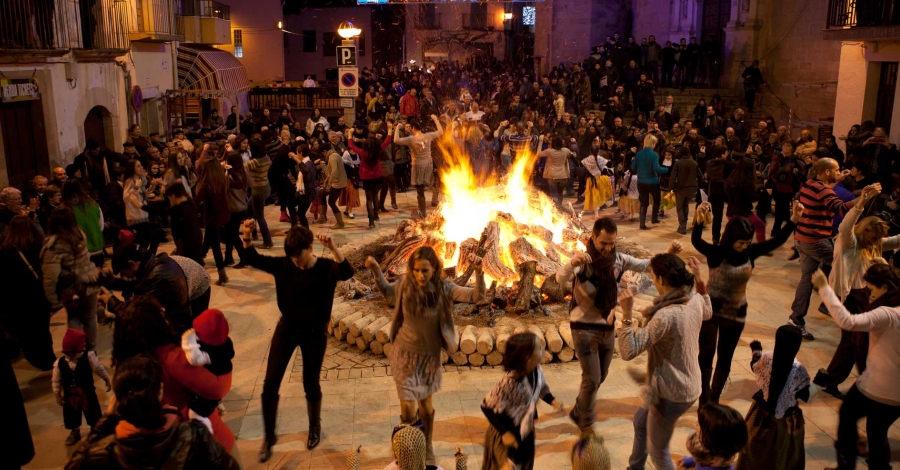 Asc es prepara per a la festa ms important de l’any al municipi riberenc | EbreActiu.cat, revista digital d’oci actiu | Terres de l’Ebre ...