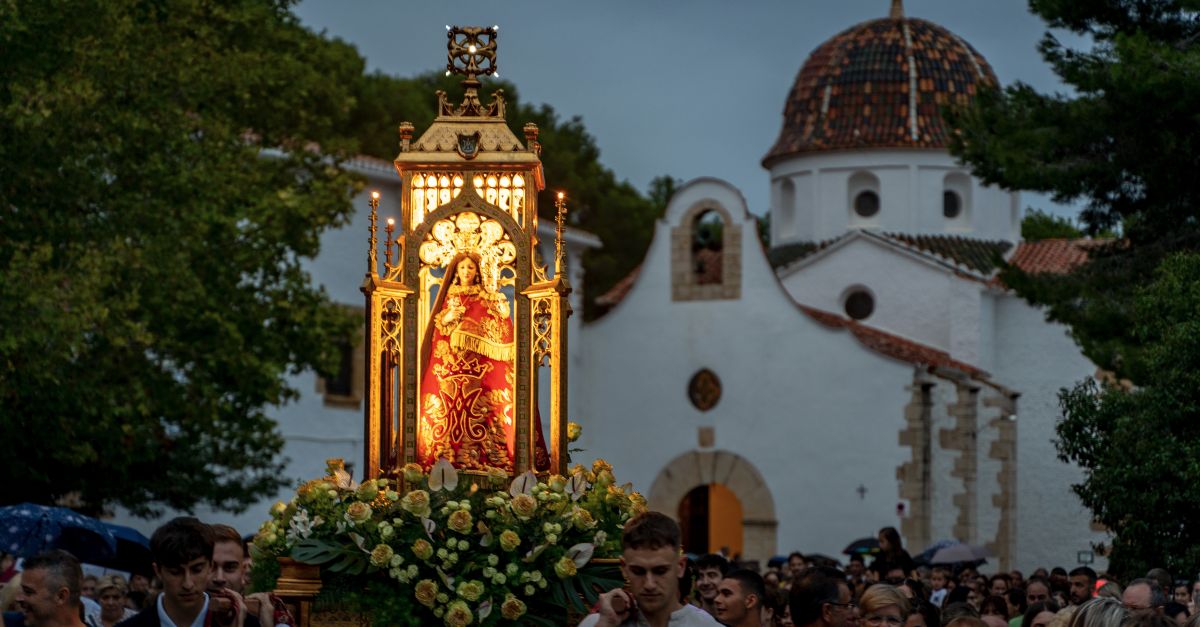 Alcanar celebra la tradicional baixada de la Mare de Du del Remei | EbreActiu.cat, revista digital d’oci actiu | Terres de l’Ebre ...