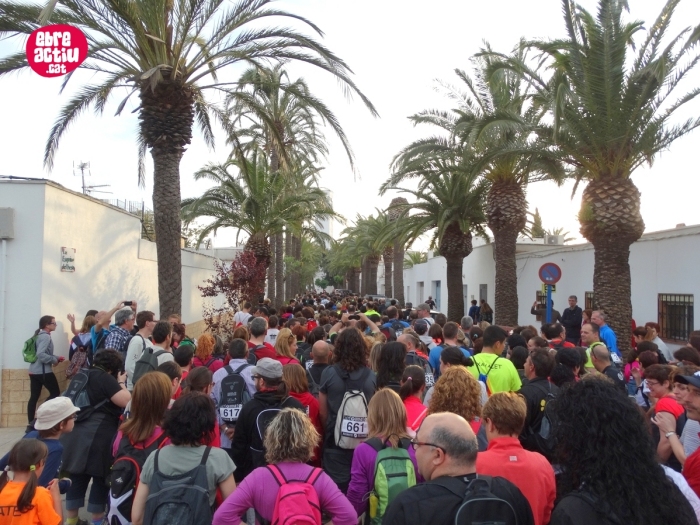 Ms de 700 persones inunden els camins del Delta caminant sota la lluna plena | EbreActiu.cat, revista digital d’oci actiu | Terres de l’Ebre ...