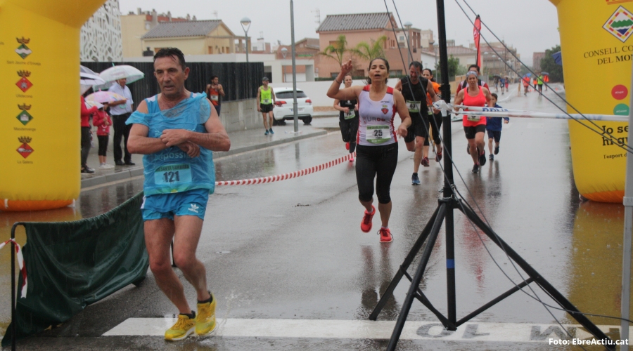 Els kenians Lkipkirui Langat i Gladys Kemboy guanyen els 10 k de Santa Brbara | EbreActiu.cat, revista digital d’oci actiu | Terres de l’Ebre ...