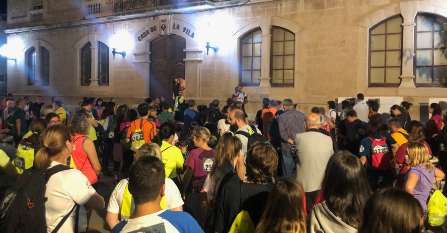 La 8a Caminada de la Lluna Plena posa el punt final a un estiu ple d’activitats a Riba-roja | EbreActiu.cat, revista digital d’oci actiu | Terres de l’Ebre ...