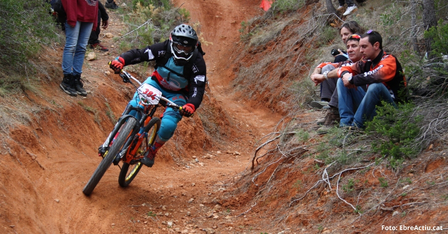 Damien Oton i Nastasia Gimnez guanyen l’Endubitem 2018 | EbreActiu.cat, revista digital d’oci actiu | Terres de l’Ebre ...