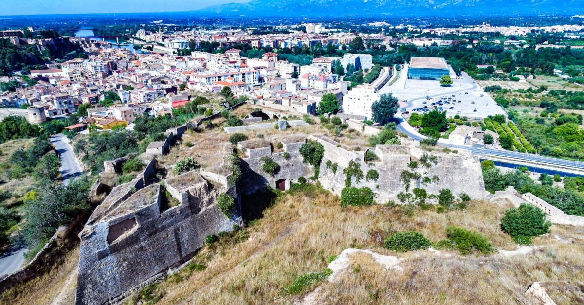 La fortificaci de Tenasses ser protagonista, diumenge 5, amb una visita que recorrer part del nucli antic de Tortosa | EbreActiu.cat, revista digital d’oci actiu | Terres de l’Ebre ...