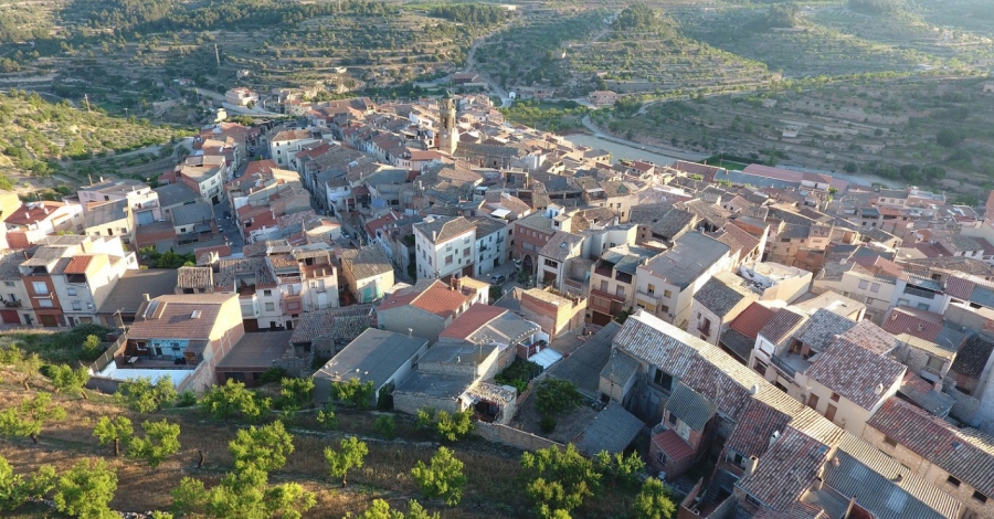 Homenatge als soldats morts i desapareguts a la Batalla de l’Ebre, al Memorial de les Camposines | EbreActiu.cat, revista digital d’oci actiu | Terres de l’Ebre ...