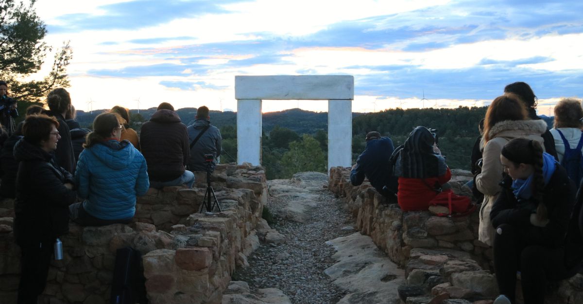 El jaciment protohistric de la Gessera, a Caseres, recobra el seu passat sagrat coincidint amb l’equinocci de primavera | EbreActiu.cat, revista digital d’oci actiu | Terres de l’Ebre ...