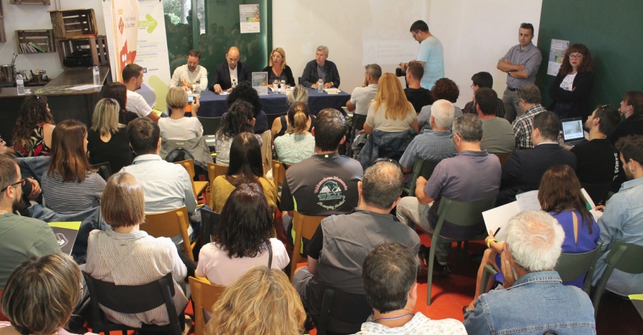 Jornada de treball per avanar en la consolidaci de l’oferta cicloturista al territori | EbreActiu.cat, revista digital d’oci actiu | Terres de l’Ebre ...