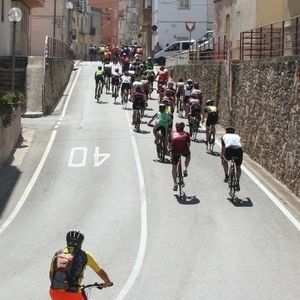 Els ciclistes ebrencs es manifesten contra els accidents en carretera