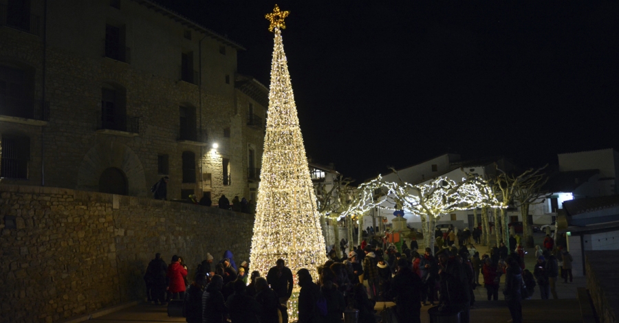 Morella encendr la illuminaci de Nadal amb una gran festa | EbreActiu.cat, revista digital d’oci actiu | Terres de l’Ebre ...