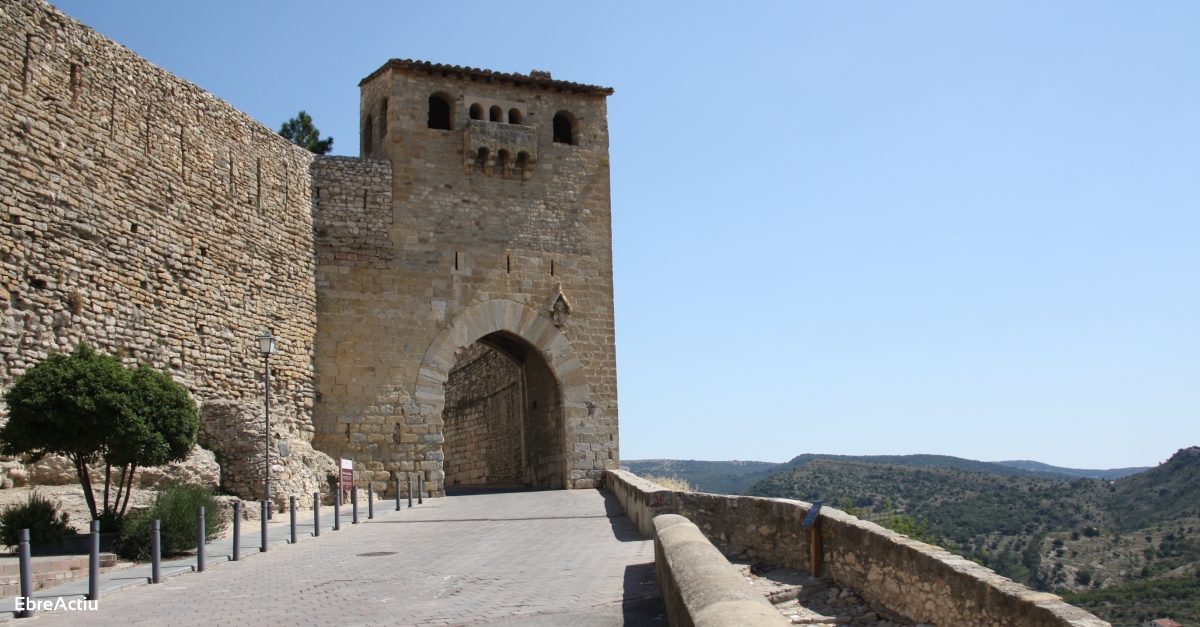 Morella es prepara per un interessant pont del Pilar | EbreActiu.cat, revista digital d’oci actiu | Terres de l’Ebre ...