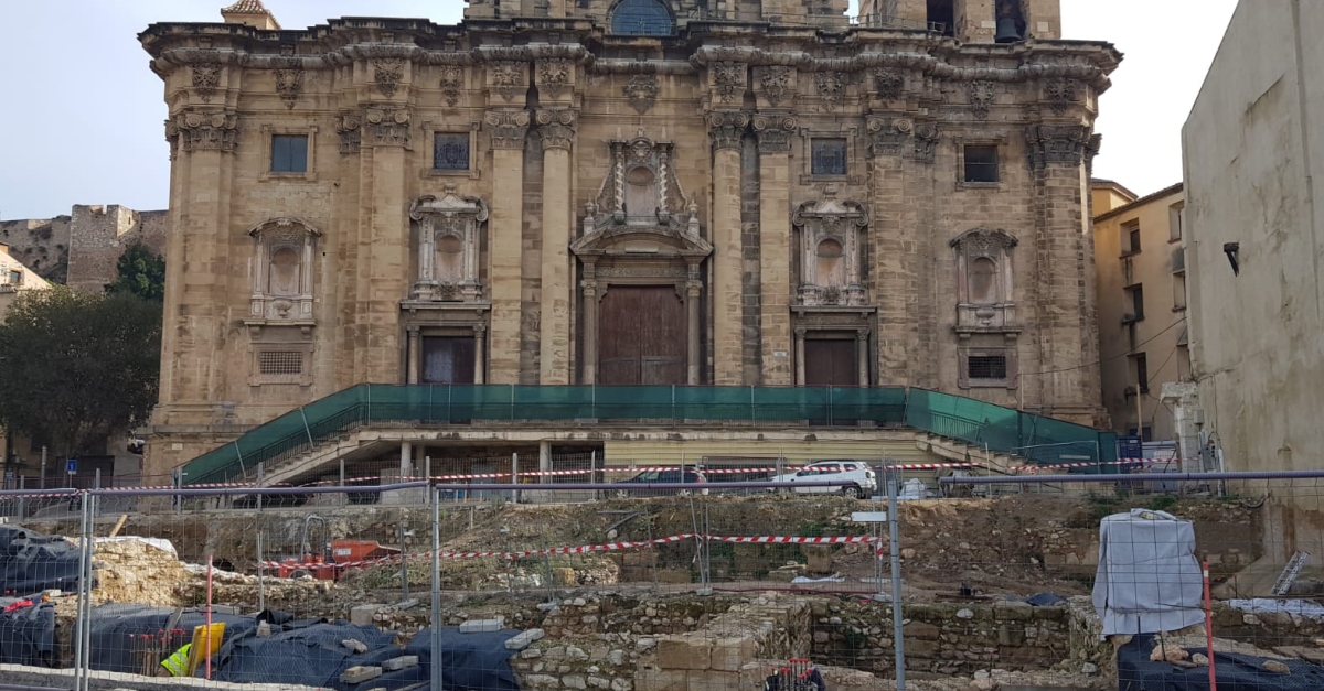 La musetzaci de la plaa de la catedral de Tortosa far visitables restes d’un perode de quinze segles d’histria la ciutat | EbreActiu.cat, revista digital d’oci actiu | Terres de l’Ebre ...