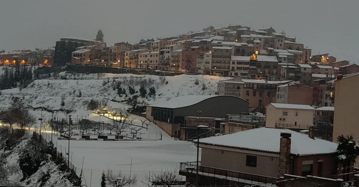 Nevada idllica i amb incidncies mnimes a Horta de Sant Joan i Arnes | EbreActiu.cat, revista digital d’oci actiu | Terres de l’Ebre ...