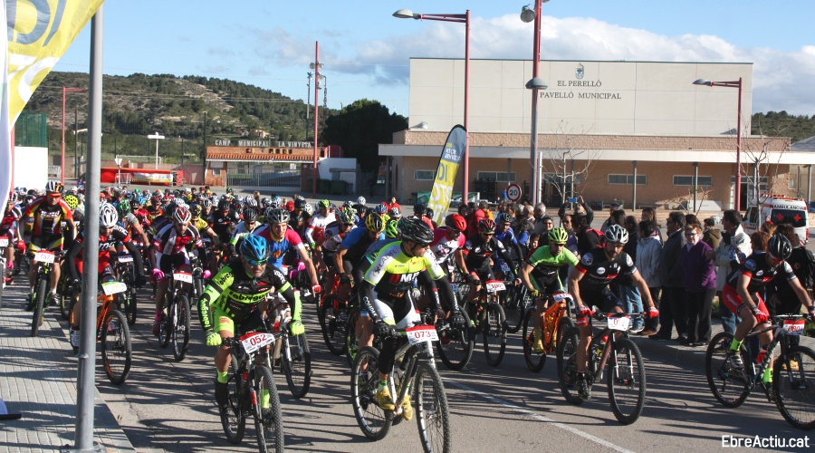 Pau Marz i Pili Franco guanyen la 1a Emburgada Bike Rice | EbreActiu.cat, revista digital d’oci actiu | Terres de l’Ebre ...