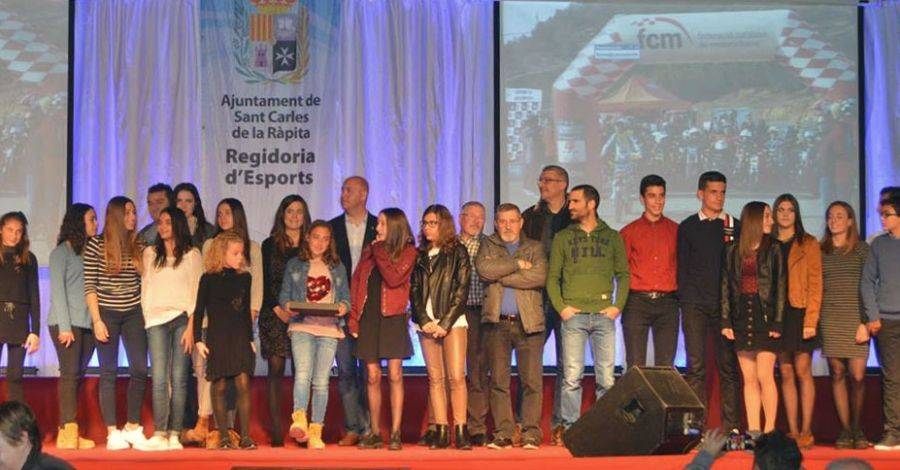 La X Noche del Deporte Local rinde homenaje a una veintena de deportistas y equipos de La Rpita | EbreActiu.cat, revista digital de ocio activo | Terres de l’Ebre...