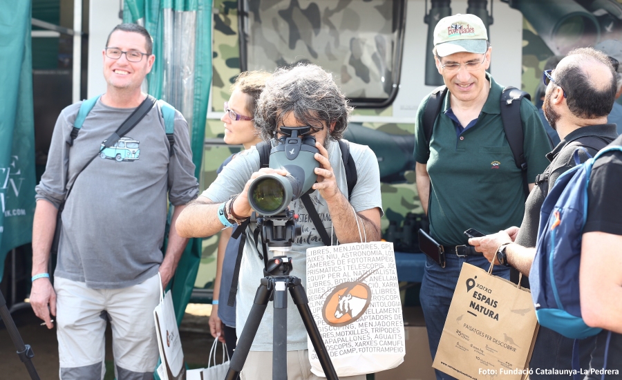 La 4a edici del Delta Birding Festival rep un 15% ms de visitants | EbreActiu.cat, revista digital d’oci actiu | Terres de l’Ebre ...