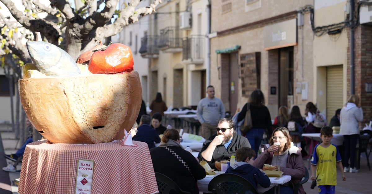 La XVIII Festa Comarcal de la Clotxa reivindica el sector agroalimentari i el futur sostenible de la Ribera d’Ebre | EbreActiu.cat, revista digital d’oci actiu | Terres de l’Ebre ...