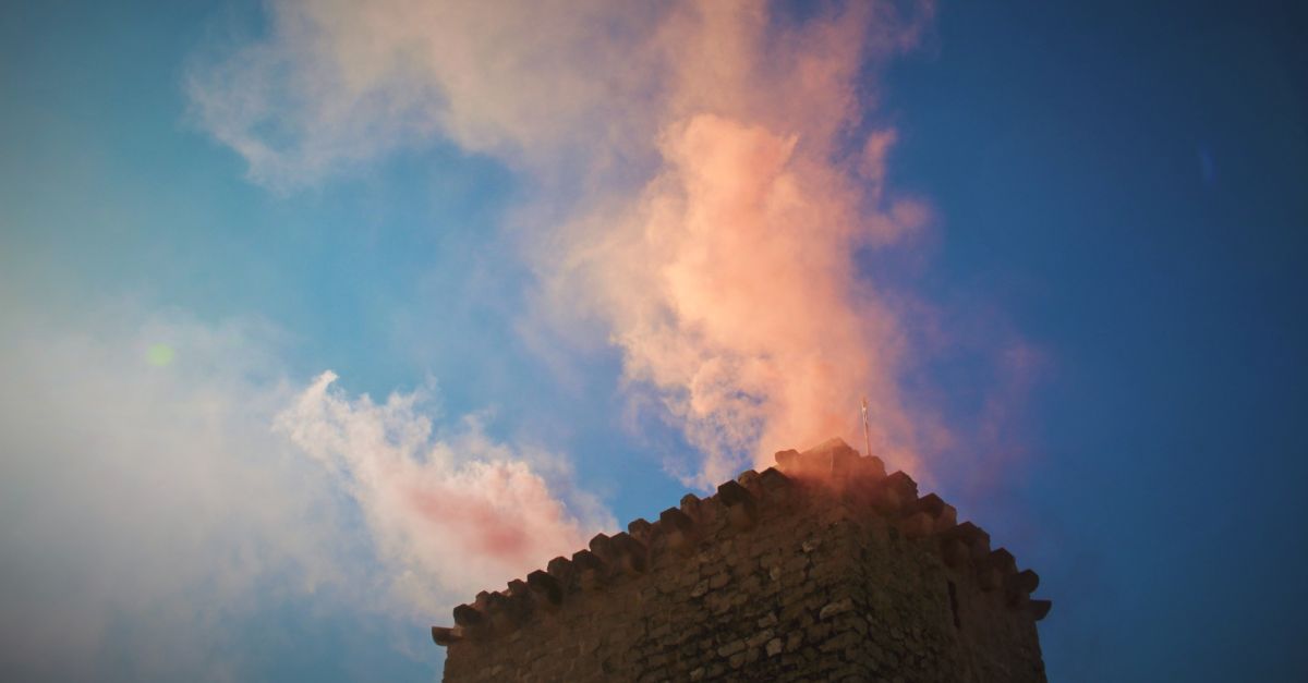 Campred encn les torres de Font de Quinto i la Casa del Prat pels drets humans | EbreActiu.cat, revista digital d’oci actiu | Terres de l’Ebre ...