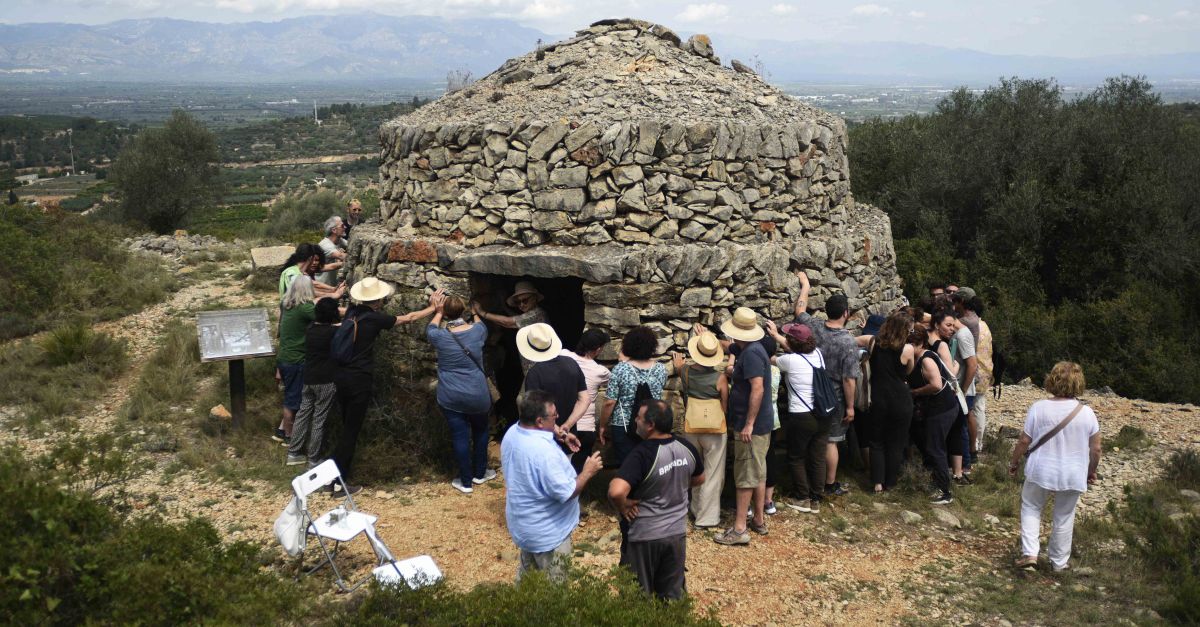 Ms d’un miler de persones redescobreixen l’interior del Montsi grcies a Montsnica | EbreActiu.cat, revista digital d’oci actiu | Terres de l’Ebre ...