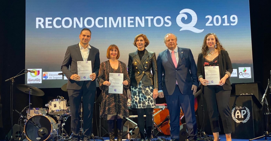 La Oficina de Turismo de la Rpita recoge el sello de la ’Q’ de Calidad Turstica en Fitur | EbreActiu.cat, revista digital de ocio activo | Terres de l’Ebre...