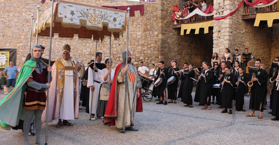 Pescola celebra el inicio del verano con la recreacin histrica Pescola, Ciudad Papal  | EbreActiu.cat, revista digital de ocio activo | Terres de l’Ebre...