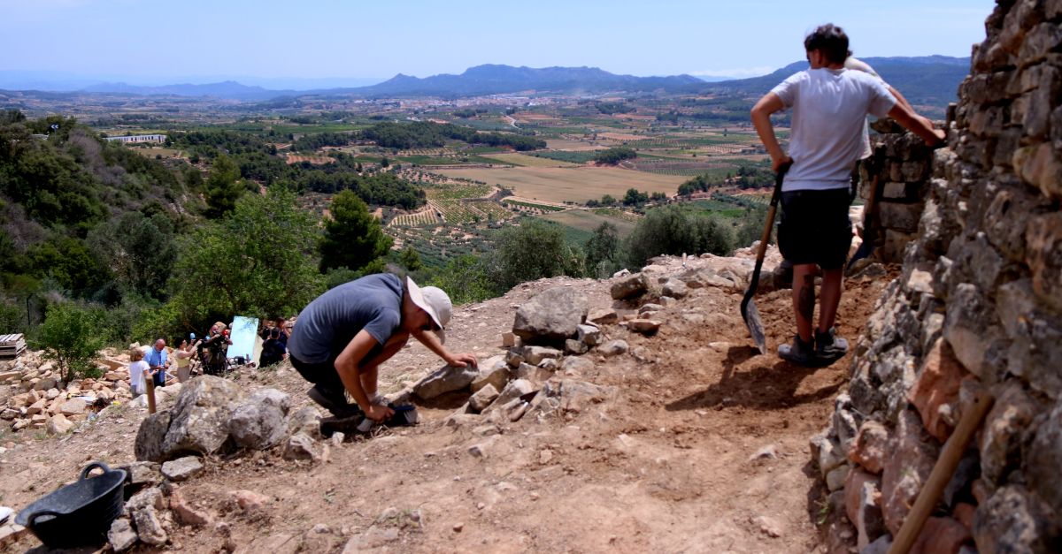 Els romans haurien utilitzat com a plaa militar el poblat ibric del coll del Moro de Gandesa | EbreActiu.cat, revista digital d’oci actiu | Terres de l’Ebre ...