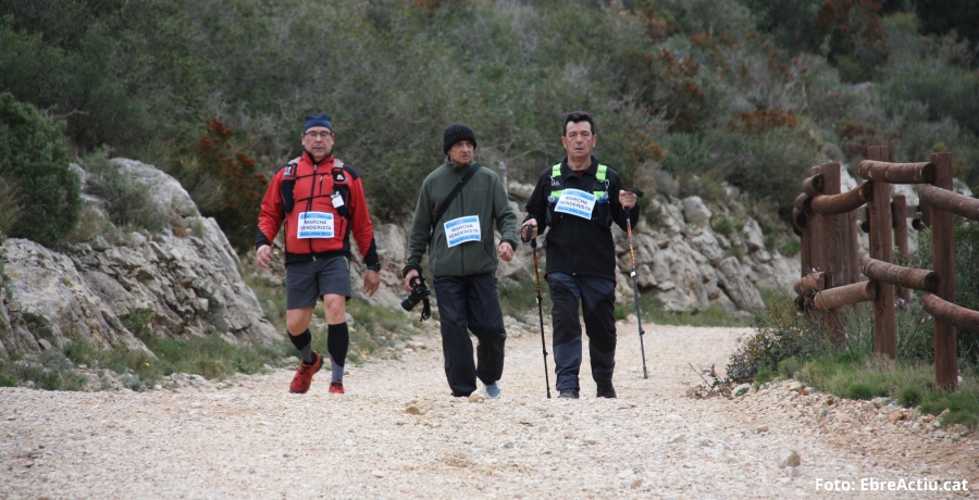 Vicent Herrera i Nria Pallars guanyen la 3a Trail 24k & 15k Serra d’Irta de Penscola | EbreActiu.cat, revista digital d’oci actiu | Terres de l’Ebre ...