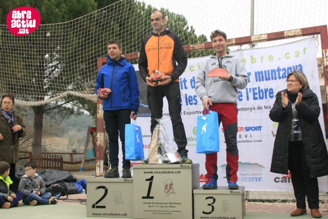 Jonatan Cuesta i Gemma Colom guanyen la 7a Cursa del Pastisset de Benifallet | EbreActiu.cat, revista digital d’oci actiu | Terres de l’Ebre ...