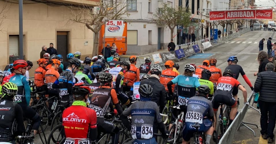 Stephan Bakker inaugura amb triomf el calendari de ciclisme al Perell | EbreActiu.cat, revista digital d’oci actiu | Terres de l’Ebre ...