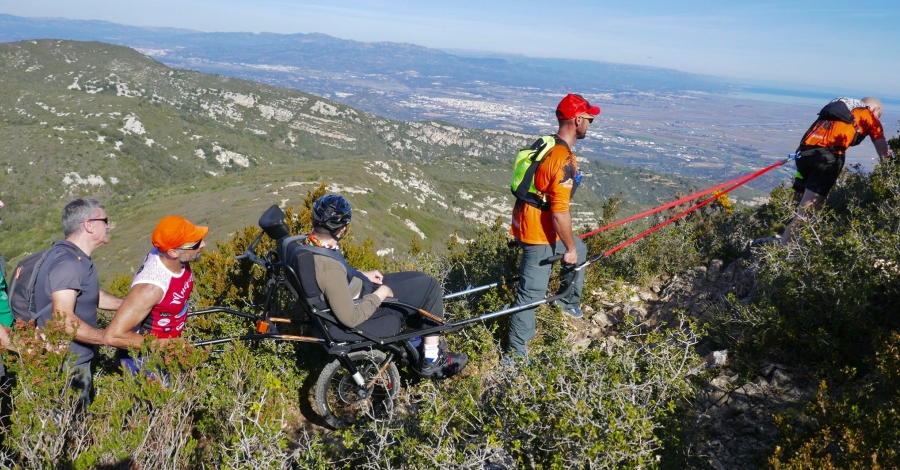 Pujada a la Foradada amb cadira de rodes adaptada | EbreActiu.cat, revista digital d’oci actiu | Terres de l’Ebre ...