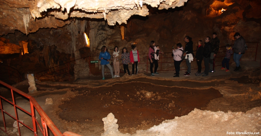 Les Coves de Benifallet registren xifres rcord de visites aquesta Setmana Santa | EbreActiu.cat, revista digital d’oci actiu | Terres de l’Ebre ...