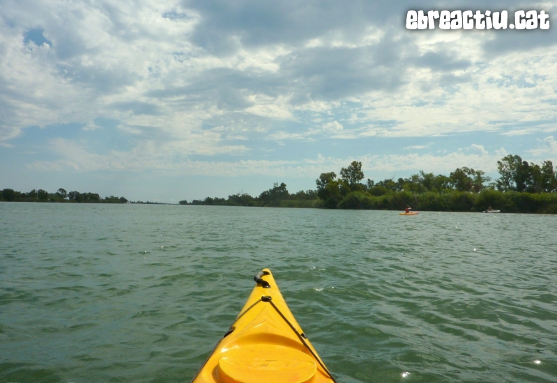 Riu Ebre i gola de Migjorn amb caiac | EbreActiu.cat, revista digital d’oci actiu | Terres de l’Ebre ...