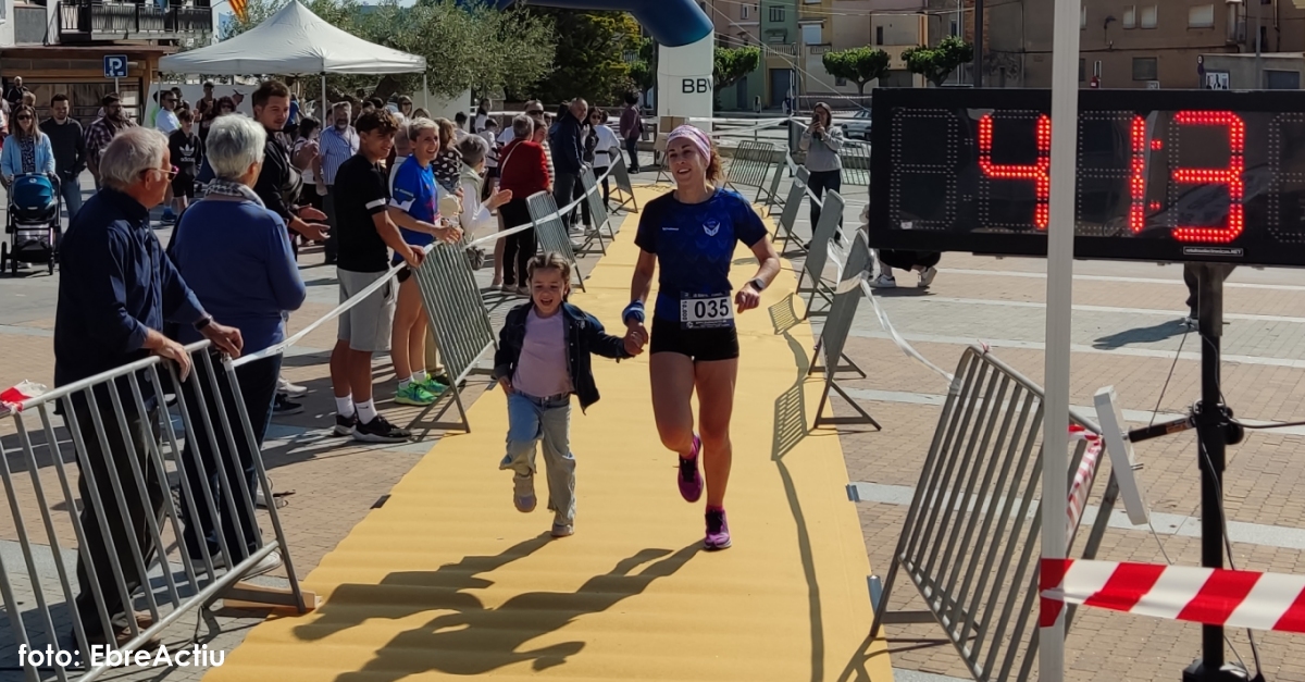 Max Valencia, Alxia Pallars, Andreu Queralt i Sandra Vidiella guanyen els 5K i 10K del Perell | EbreActiu.cat, revista digital d’oci actiu | Terres de l’Ebre ...