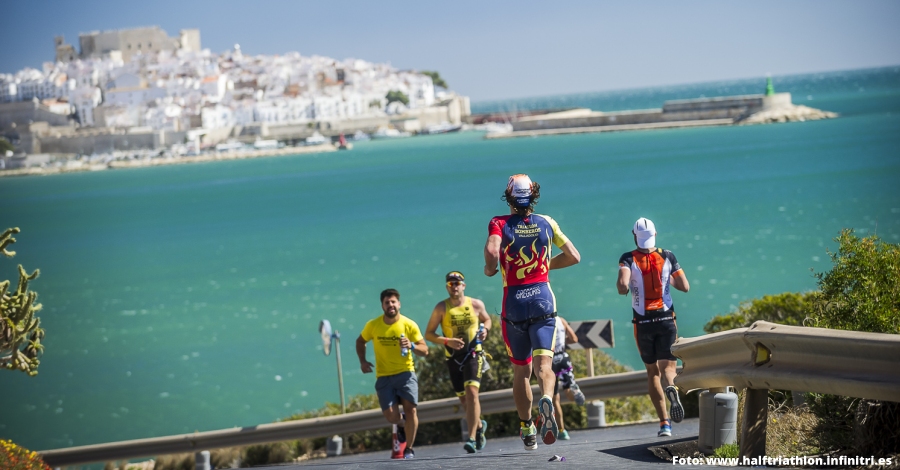 Pescola inicia la cuenta atrs para acoger el Triatln de referencia en la Comunitat Valenciana