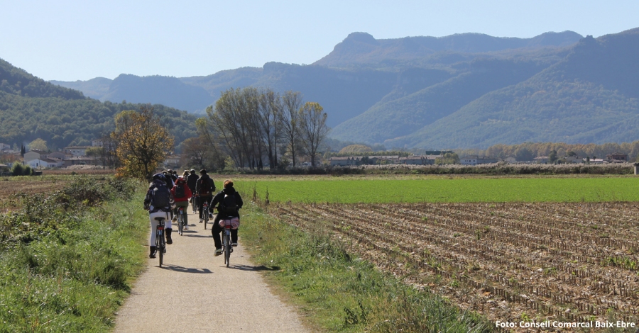 Empresaris turstics visiten les Vies Verdes de Girona per promoure el cicloturisme a les Terres de l’Ebre | EbreActiu.cat, revista digital d’oci actiu | Terres de l’Ebre ...