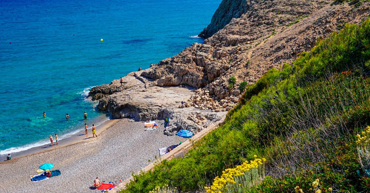 Visita guiada de Caladoques a Calajustell, un passeig pels vestigis del ferrocarril